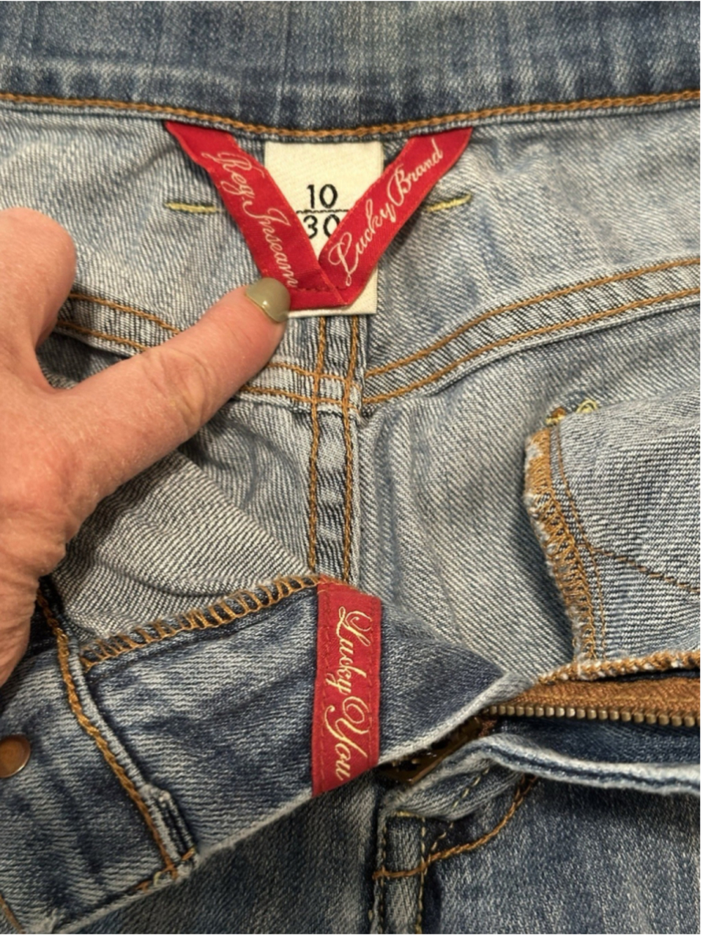 Lucky Brand Distressed Jeans Easy Rider Womens Size 10 / 30 X 33 Blue Bootcut - Picture 10 of 16